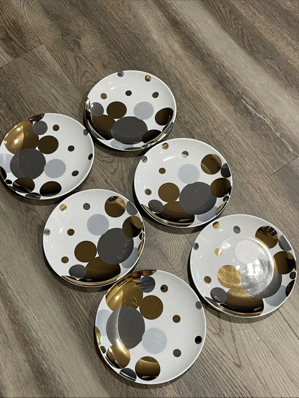 Crate&Barrel Confetti 6.5” dessert plates Gold and silver Dot Design Set of 6